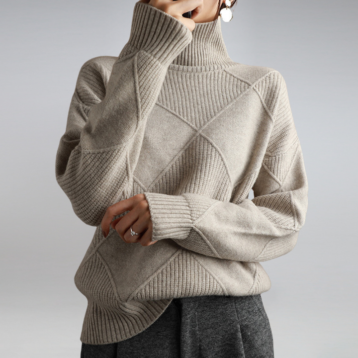 Arvae™ Fenna | Elegant Turtleneck